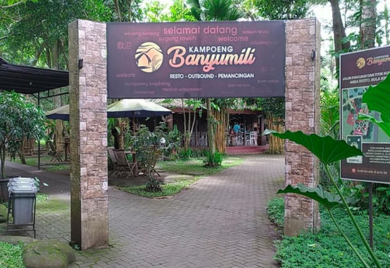 Foto : Kampoeng Banyumili ( Gmap / astohar demak )