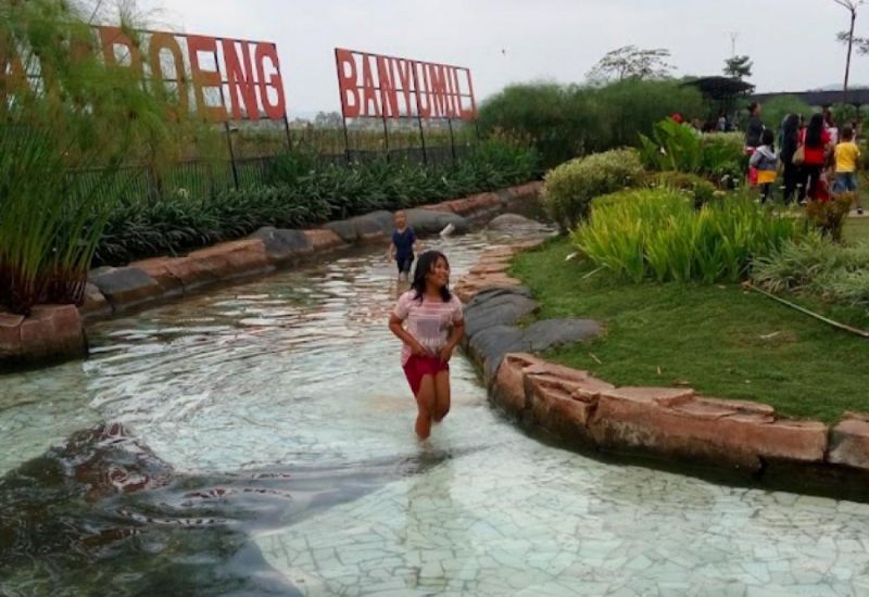 Foto : Kampoeng Banyumili ( Gmap / Udi Purbo )