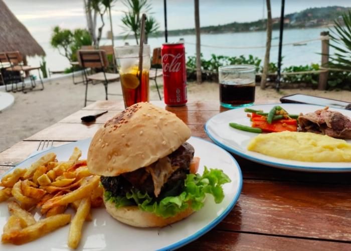 Foto : Le Pirate Beach Club ( Gmap / Miss Steph )