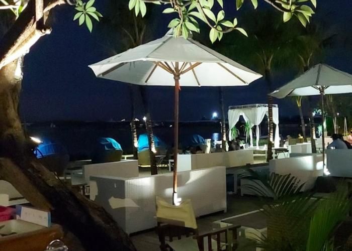 Foto : Segarra Seaside Escape ( Gmap / Tono Bsmn )