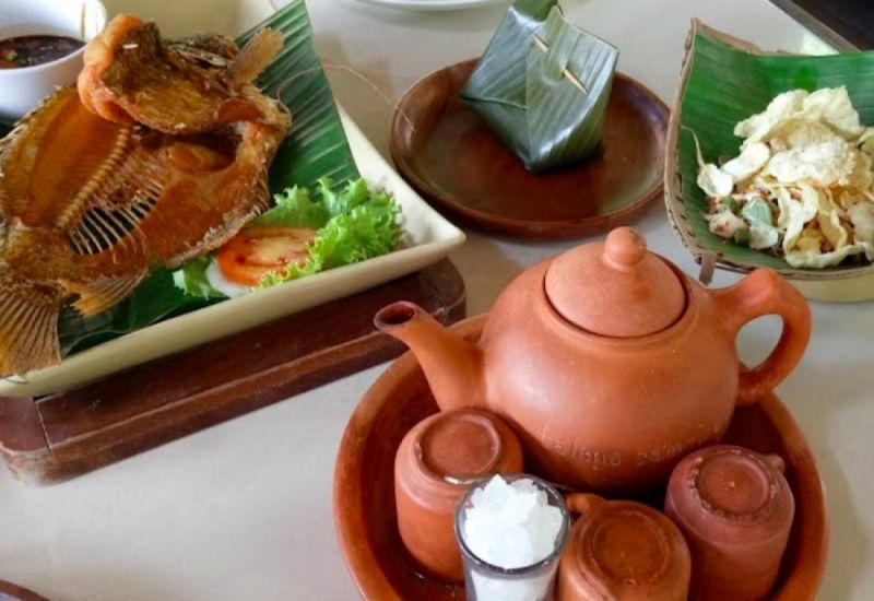 Foto : Talaga Sampireun ( Gmap / Anas Lotfi )