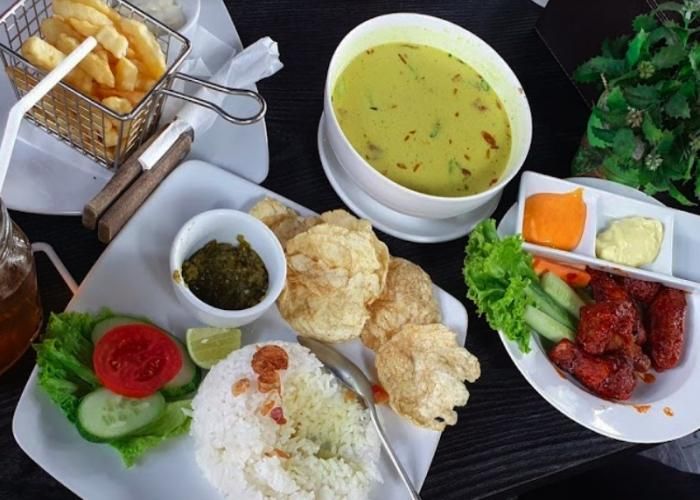 Foto: Foto : Edensor Hills Cafe & Resto ( Gmap / amy janny )