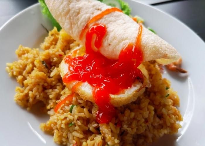 Foto : Edensor Hills Cafe & Resto ( Gmap / Indo Boy )