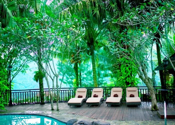 Foto : Edensor Hills Cafe & Resto ( Gmap / Edensor Hills Villa, Resort & Cafe )