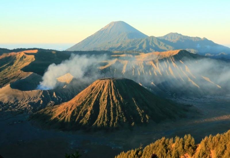 Foto: Gunung Semeru ( Gmap / Tony Loman )