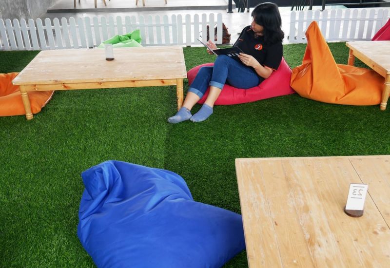 Foto : Honeyland( Jagoantravel.com )