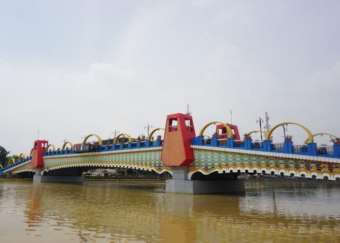 Foto: Jembatan Brendeng, Ikon Wisata Baru Kota Tangerang ( kompasiana.com )