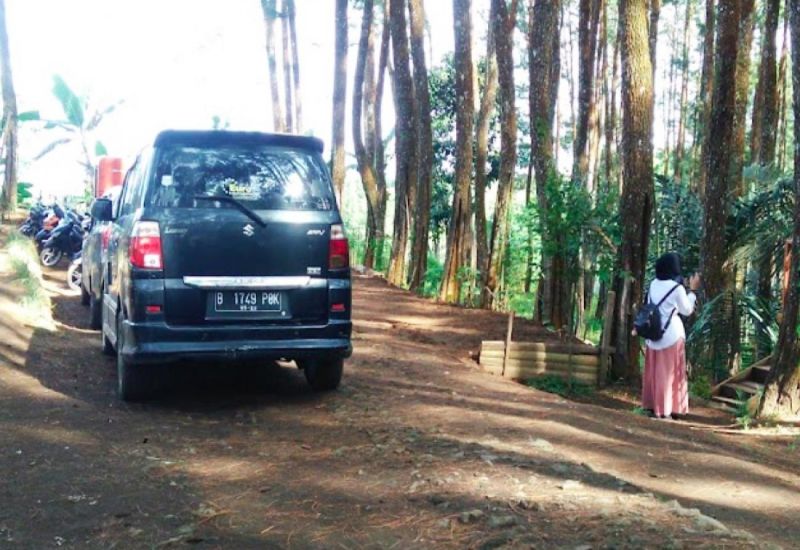 Foto : Kolong Langit ( Gmap / Yustina Ratnaningsih Budiastuty )