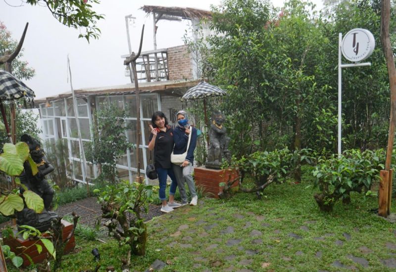 Foto: Pakis Hills Puncak ( Jagoantravel.com )