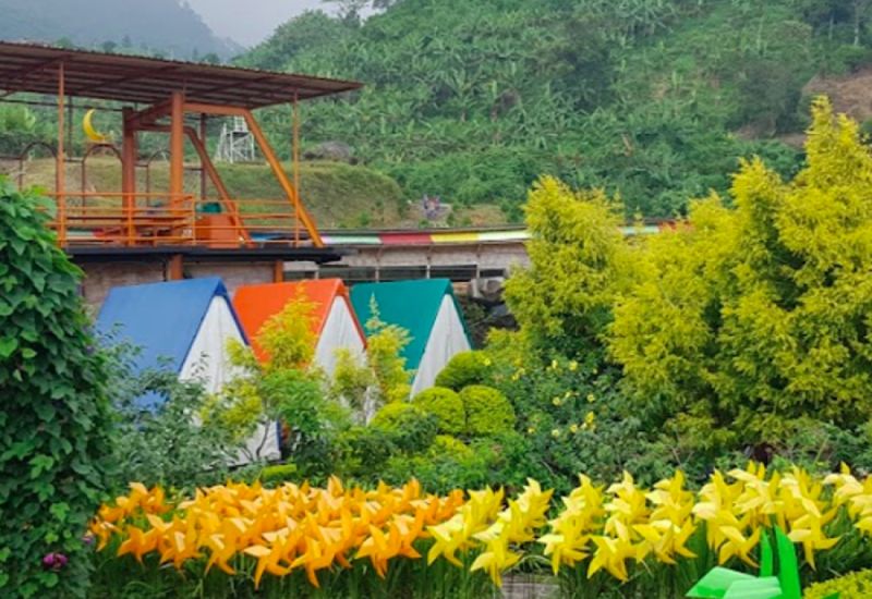 Foto: Villa Khayangan ( Gmap / Yanee )